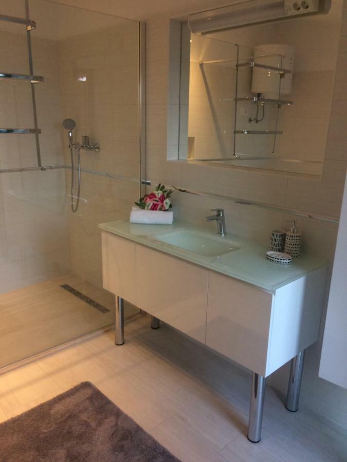 Lory Villa Sveti Lovrec Pazenaticki Ngoại thất bức ảnh